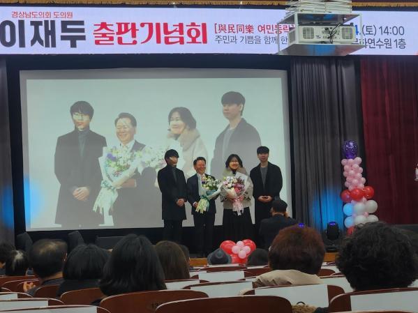 2106036762_9XOBiGlK_9ba86abb2e63ea9e17d8